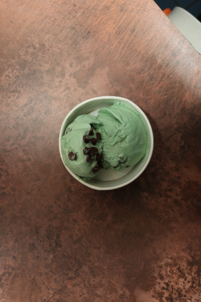 Marinis Kilsyth shop view